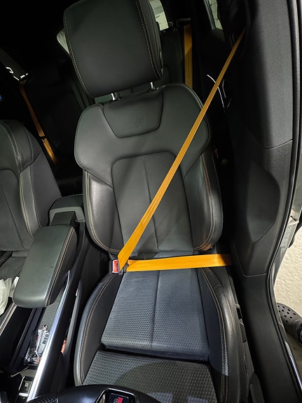 Audi e-tron 12 of 30