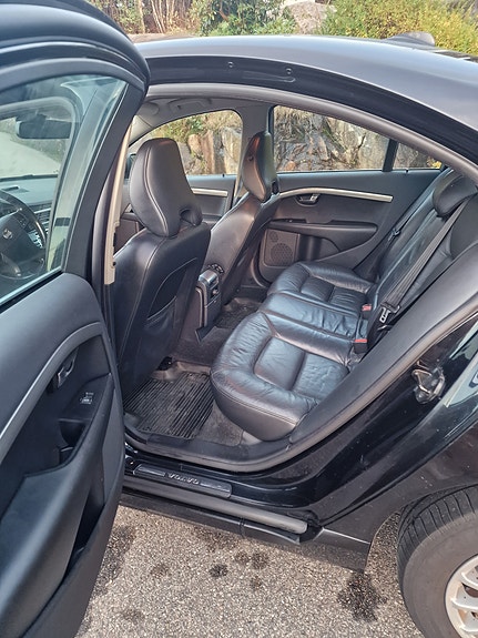 Volvo S80 7 of 8