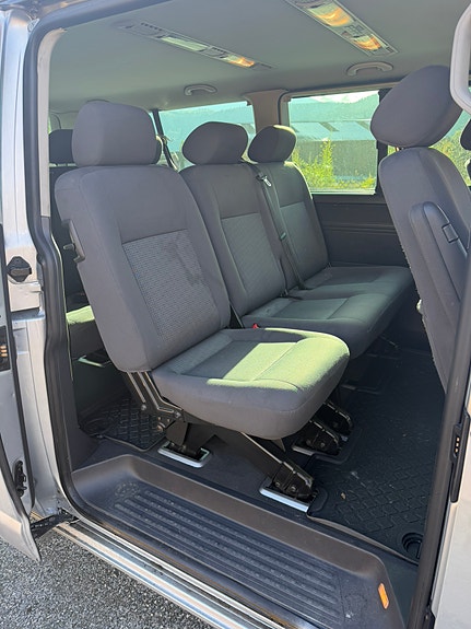 Volkswagen Transporter 17 of 20