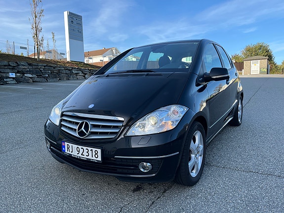 Mercedes-Benz A160 9 of 9