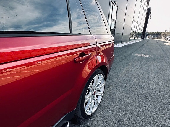 Land Rover Range Rover 9 of 28