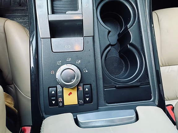 Land Rover Range Rover 17 of 28