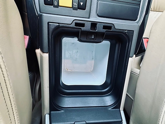 Land Rover Range Rover 13 of 28