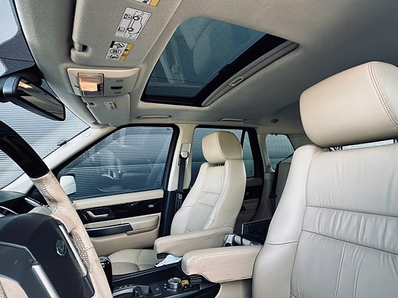 Land Rover Range Rover 11 of 28