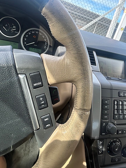 Land Rover Range Rover 6 of 28