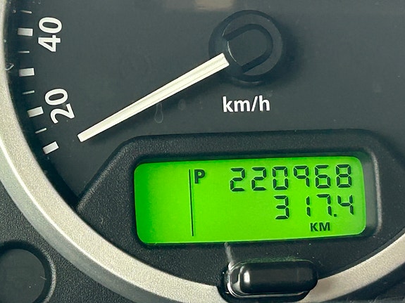 Land Rover Range Rover 3 of 28