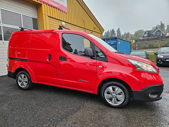 Nissan e-NV200 3 of 30