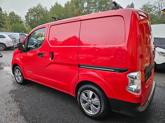 Nissan e-NV200 18 of 30