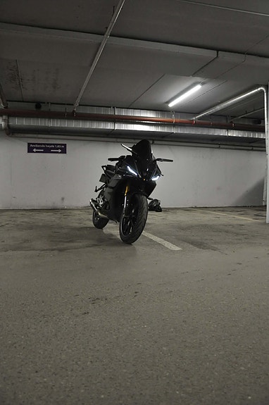 Yamaha YZF-R 125 10 of 18