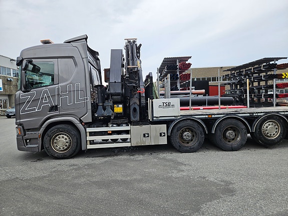 Scania R540B8x4*4NB med Palfinger PK53002SHE 6  utskyt PJ125E 6 utskyt Jib, radiostyring og uttrekk på plan 4 of 4