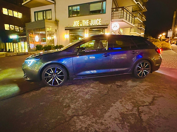 Toyota Corolla 17 of 30