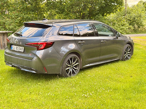 Toyota Corolla 3 of 30