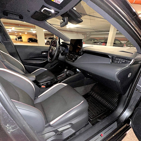 Toyota Corolla 22 of 30