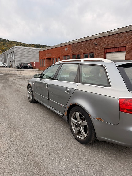Audi A4 2 of 21