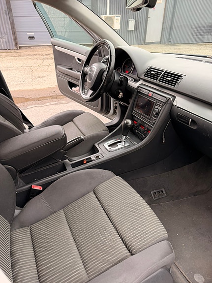Audi A4 19 of 21