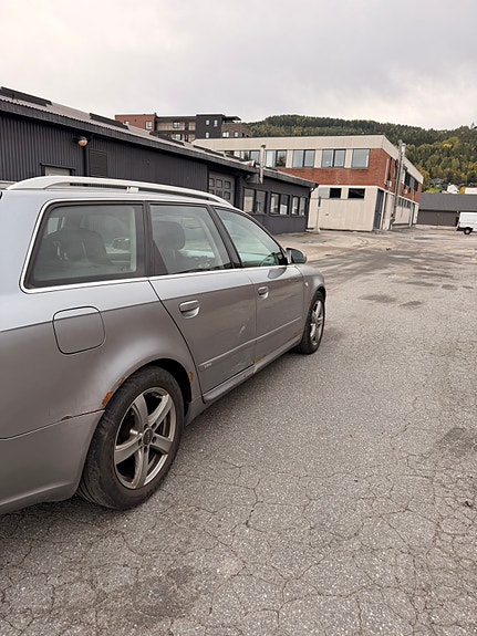 Audi A4 12 of 21