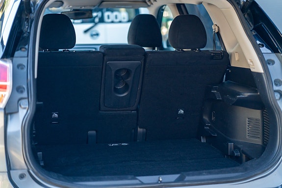 Nissan X-Trail 22 of 24