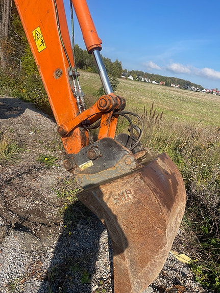 Hitachi Ex-60-3 8 of 10