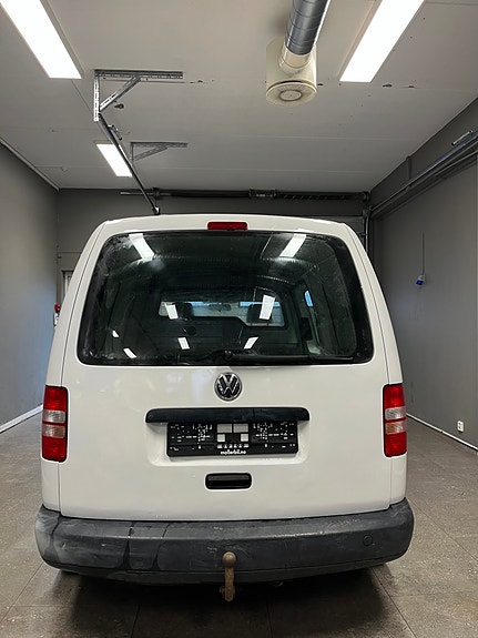 Volkswagen Caddy Maxi 9 of 17