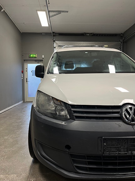 Volkswagen Caddy Maxi 4 of 17