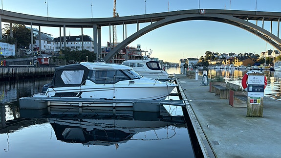 Jeanneau Merry Fisher 795 2 of 16