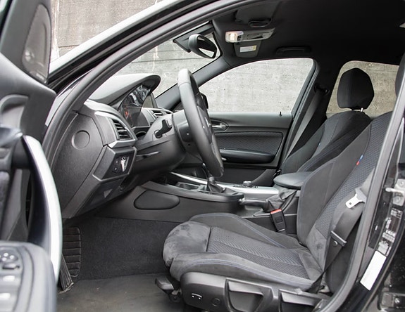 BMW 116i 18 of 26