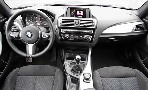 BMW 116i 25 of 26