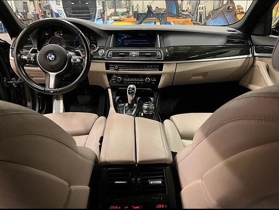 BMW M550d 11 of 26