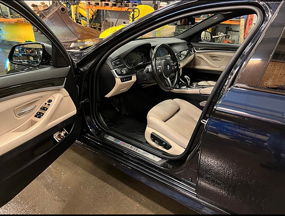 BMW M550d 13 of 26