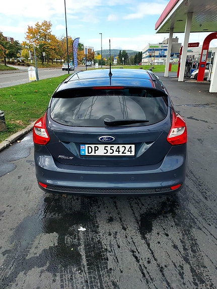 Ford Focus 2 of 25