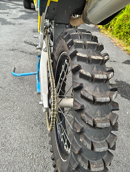 Suzuki RM-Z 450 6 of 16