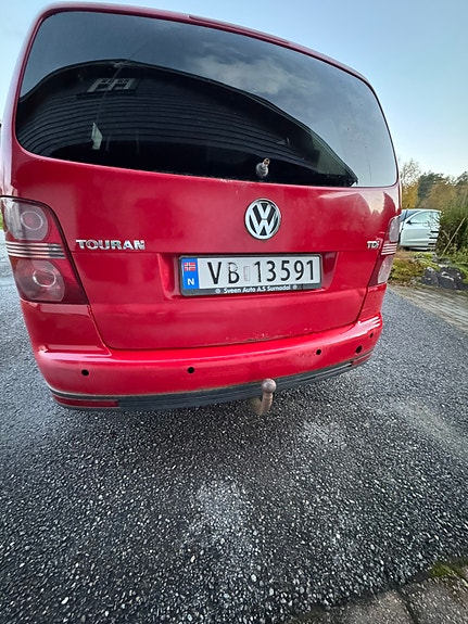 Volkswagen Touran 11 of 28