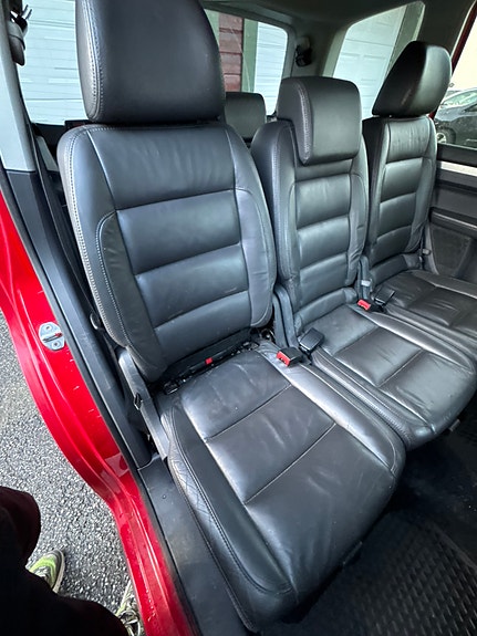 Volkswagen Touran 27 of 28