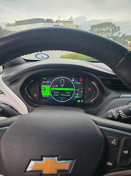 Chevrolet Bolt 9 of 17