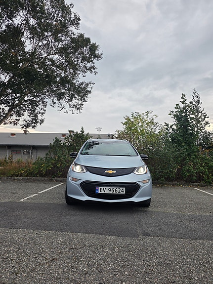 Chevrolet Bolt 6 of 17