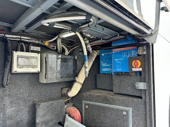 Scania Van Hool Actron Cargo 24 of 25