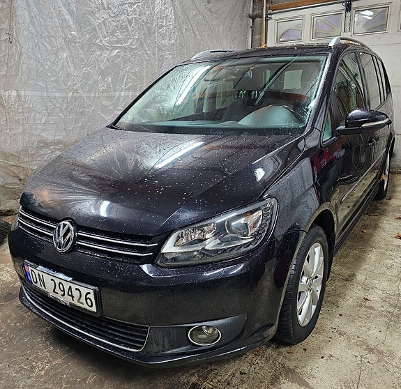 Volkswagen Touran 3 of 30