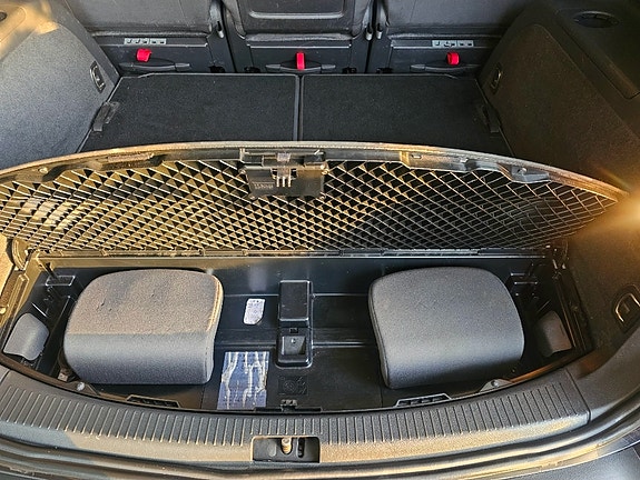 Volkswagen Touran 15 of 30