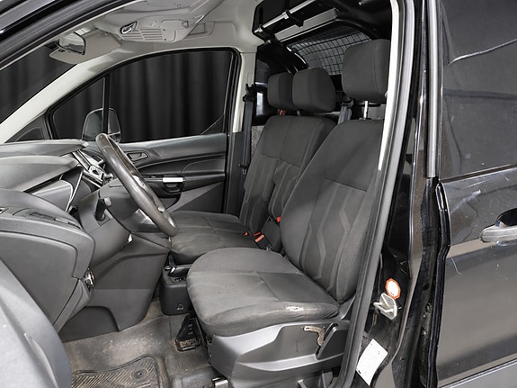 Ford Transit Connect 12 of 24