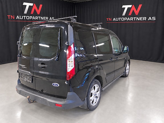 Ford Transit Connect 6 of 24
