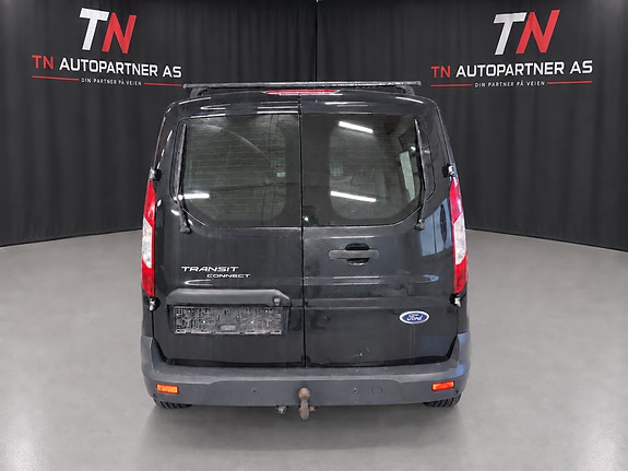 Ford Transit Connect 8 of 24