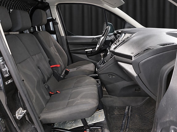 Ford Transit Connect 11 of 24
