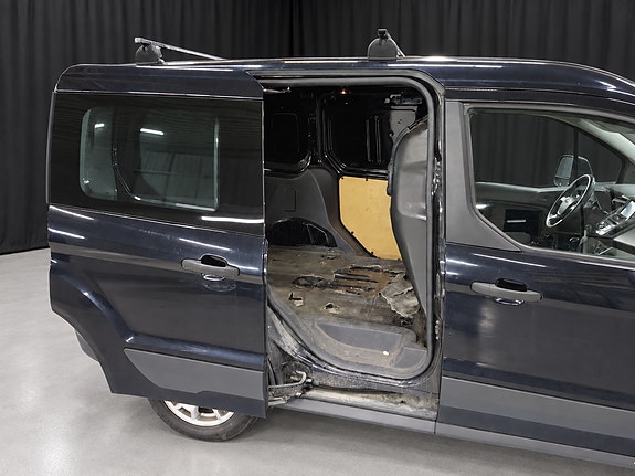 Ford Transit Connect 18 of 24