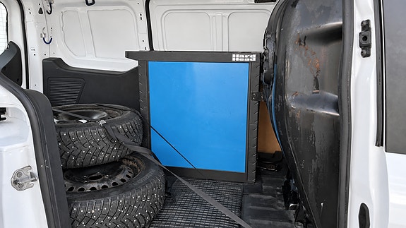 Ford Transit Connect 14 of 23