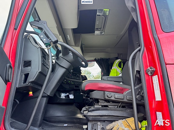Volvo FH500 8x2 Krokbil – 275 000 km SE VIDEO 23 of 30