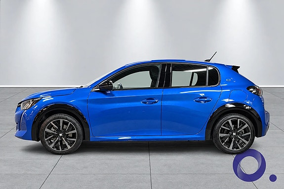 Peugeot e-208 2 of 26