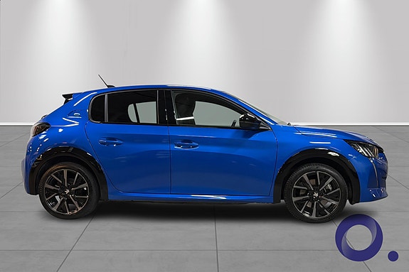 Peugeot e-208 7 of 26