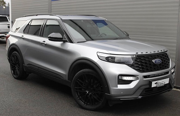 Ford Explorer 4 of 20