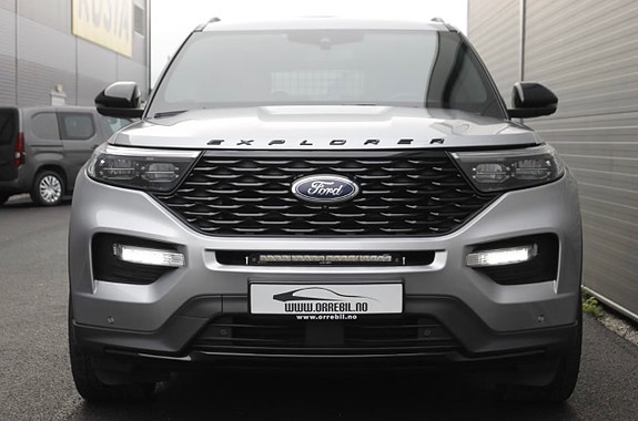 Ford Explorer 7 of 20