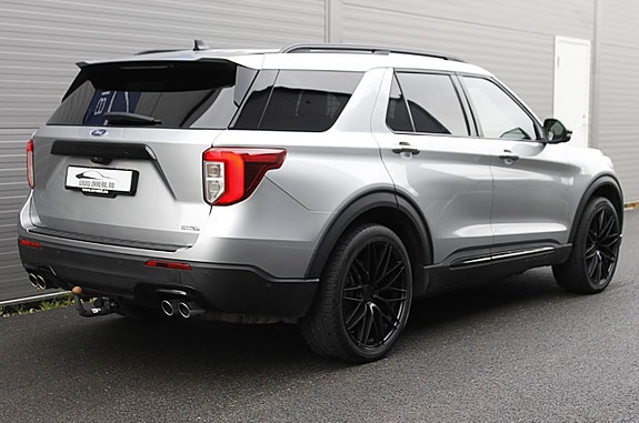 Ford Explorer 6 of 20